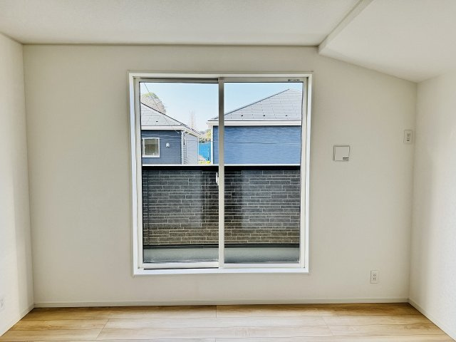 八王子市　元八王子町　新築一戸建て　４６期の子供部屋|～2階バルコニーに面している6.5帖の洋室です～