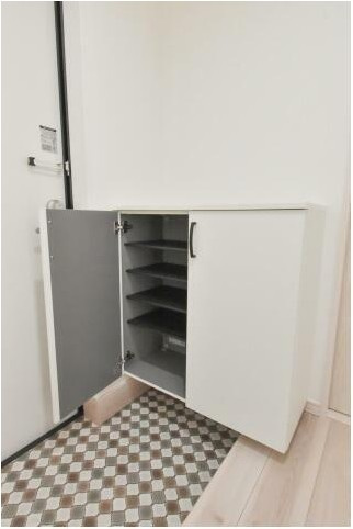 仮）ＱＵＩＥＴ　ＣＲＡＢ　ＨＯＵＳＥ　ｍｉｘ弘明寺の玄関|★新築・同施工参考写真★