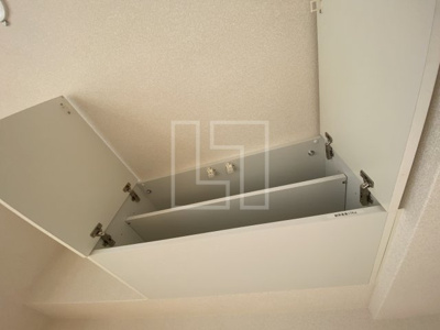 【収納】 | ザ・パーククロス阿波座 | ザ・パーククロス阿波座　上部収納棚