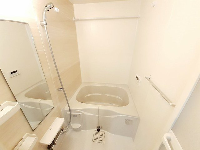 ラクーン大垣の浴室