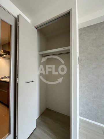 スプランディッド十三本町の収納|スプランディッド十三本町　クローゼット