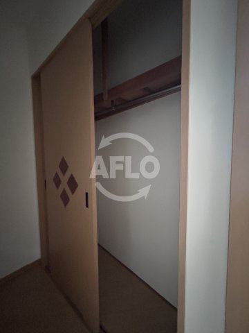 フォレステージュ江坂垂水町の収納|フォレステージュ江坂垂水町　クローゼット