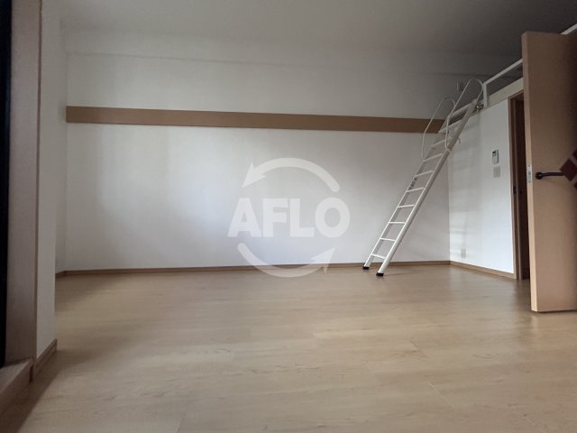 フォレステージュ江坂垂水町の居間・リビング|フォレステージュ江坂垂水町　リビング