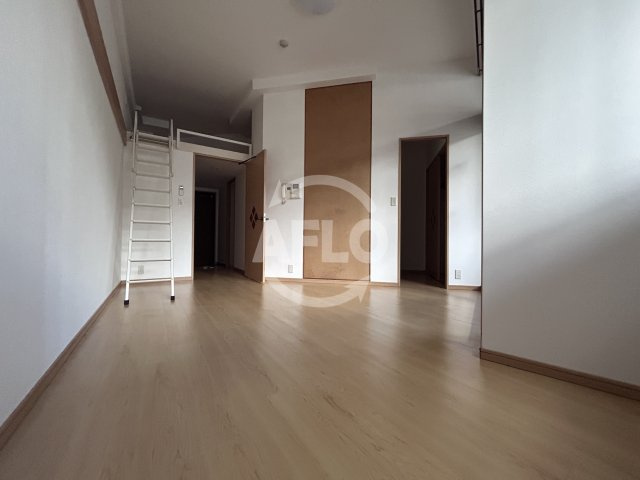 フォレステージュ江坂垂水町の居間・リビング|フォレステージュ江坂垂水町　リビング