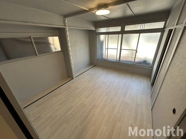 森町テラスの洋室