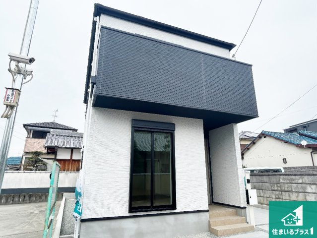 1(土)2(日)現地説明会！◆堺市中区八田南之町　限定1邸の外観|安心の10年保証！外観を美しく保ち、雨水で汚れを落とします！気になることがありましたら、お気軽にお問い合わせください！