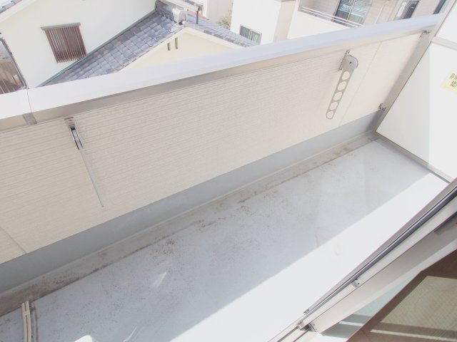 PLEINSOLEIL府中本町のバルコニー