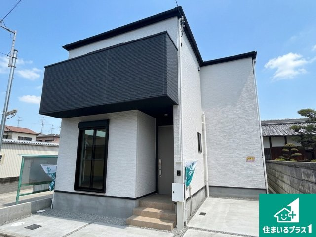 堺市中区八田南之町　第1期　新築一戸建ての外観|お客様に長く安心して住んでいだだける事にこだわった家づくり！住んでからのアフターサービスにもしっかりと取り組んでいます！