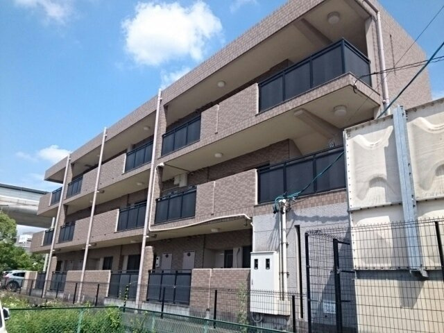 グランドールパレの外観|おしゃれな外観です