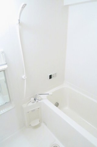 グランドールパレの浴室|ゆったり過ごせるお風呂です