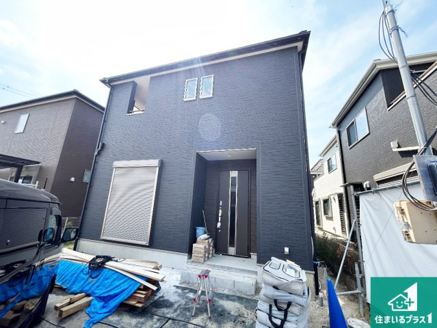 1(土)2(日)現地案内可能！　桜井市三輪　の外観|周辺は落ち着いた街並みの住宅地！子育てがしやすい住環境です！まだ未完成ですが、現地でしかわからない事もございます。是非一度ご覧ください。