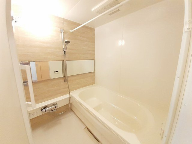 セントラル・ヒルズＡの浴室