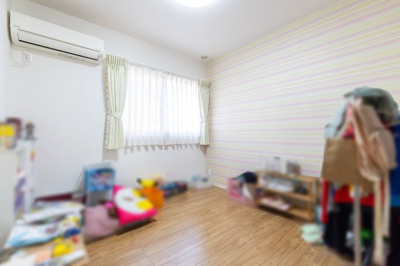 【洋室】 | 鈴鹿市岡田1丁目