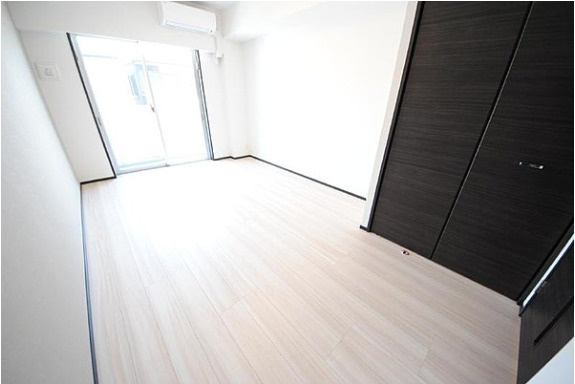 GENOVIA亀戸水神 skygardenの居間・リビング