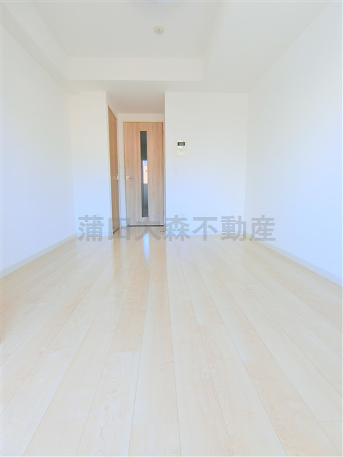 ヴァレッシア蒲田シティの居間・リビング