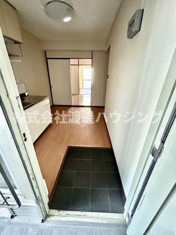 マンションブルースカイの玄関