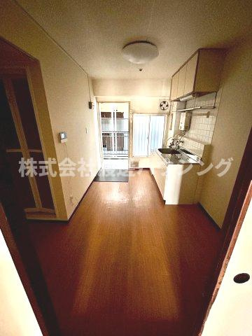 マンションブルースカイの居間・リビング