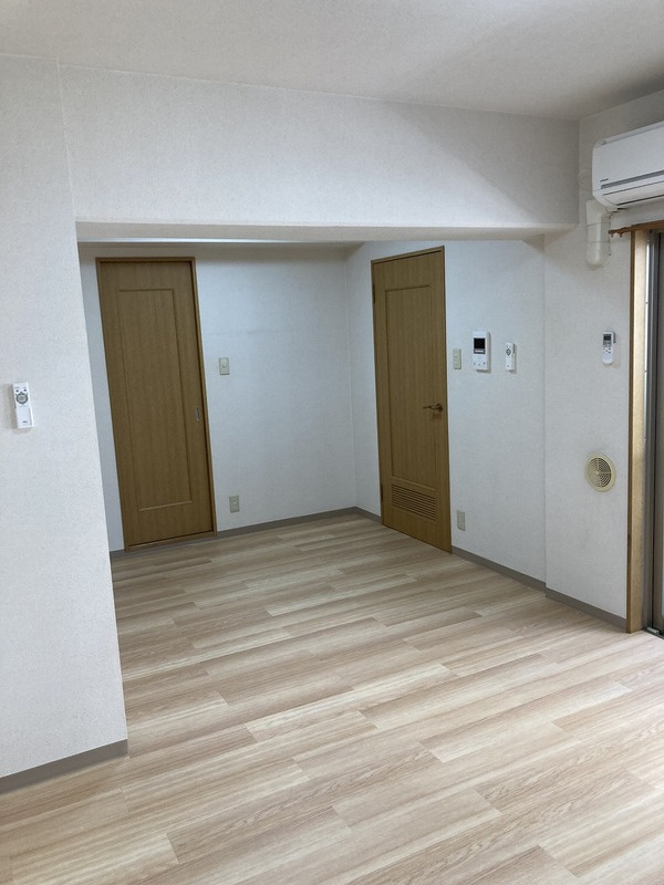 アルカサル御苑の内装|アルカサル御苑