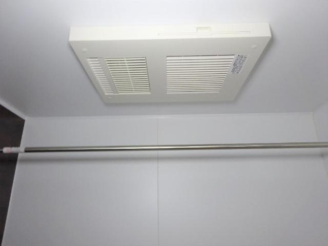 仮）取手市寺田新築アパートの浴室|浴室乾燥機（イメージ）