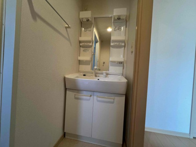 【洗面所】 | テン・リバーD