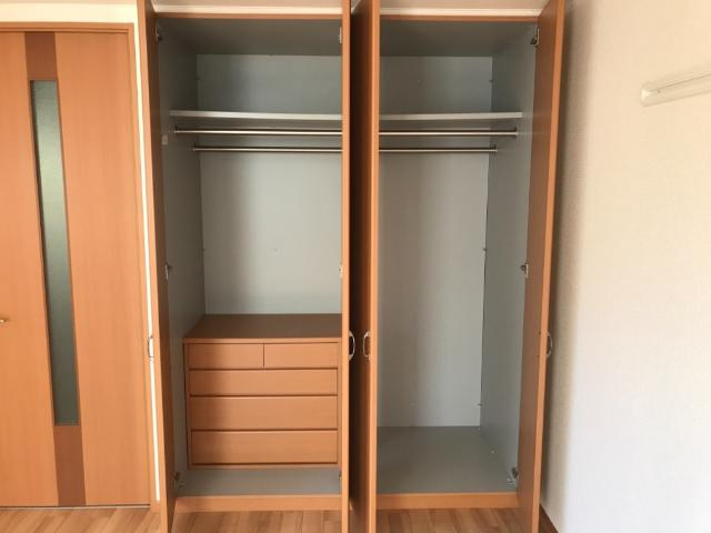 クレアの収納|クローゼット