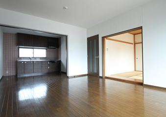 【居間・リビング】 | PARK SQUARE 早稲田 | リビングです