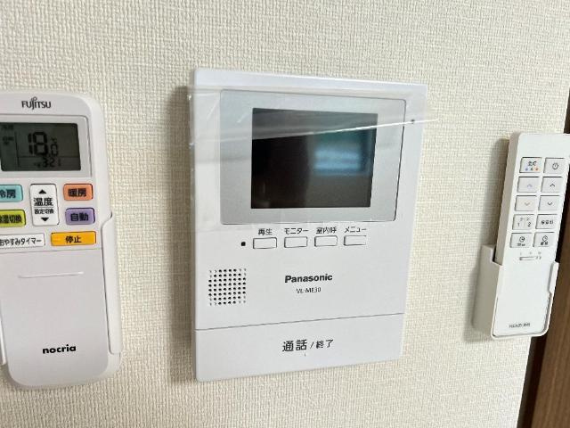 el paraiso verdeⅢ（エルパライソベルデスリー）のセキュリティ|カメラ付インターホン（イメージ）
