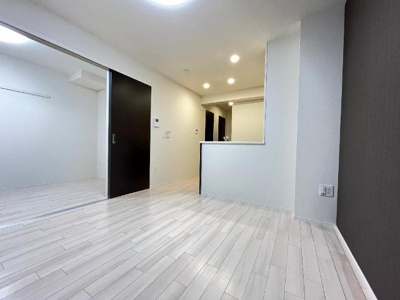 【居間・リビング】 | ペット可／上横場新築アパートB（仮 | リビング（イメージ）