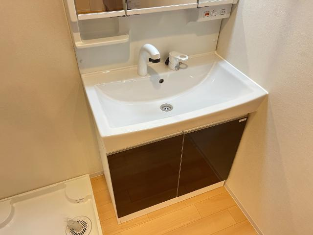 つくば市上横場新築アパートA棟（仮の洗面所|洗面（イメージ）