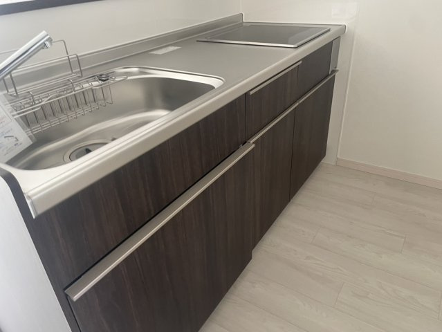 サンビルダープラス高羽ガーデンのキッチン