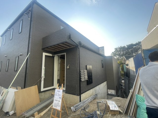 サンビルダープラス高羽ガーデンのエントランス