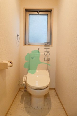 【トイレ】 | エトゥール博多駅前 | 清潔感のあるトイレです。