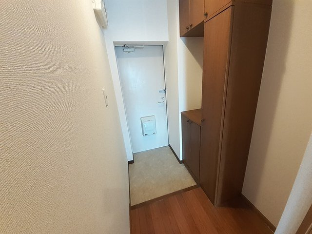 フル・クレインの玄関|きれいな玄関です