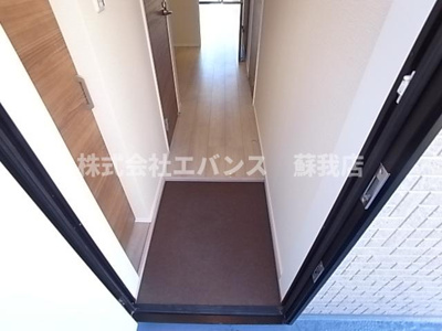 【玄関】 | 仮称）大森町No2共同住宅 | 同型のお部屋になります。