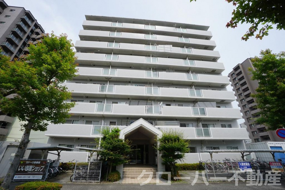 カドーロ壱番館の外観