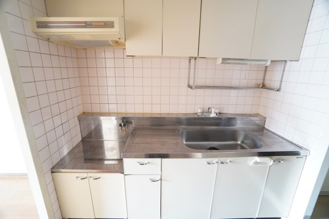カドーロ壱番館のキッチン