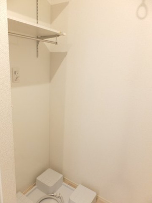 【洗面所】 | エヴァーグリーン光林 | 洗濯盤