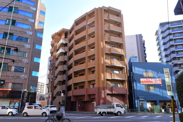 立川市錦町１丁目の中古マンションの外観