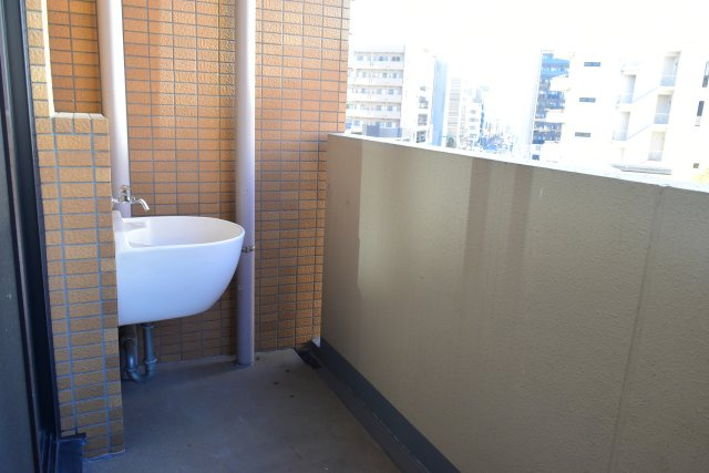立川市錦町１丁目の中古マンションのバルコニー