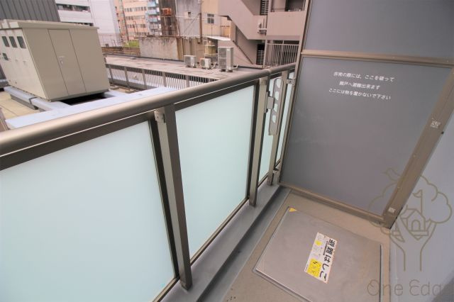 エルヴェ東天満のバルコニー
