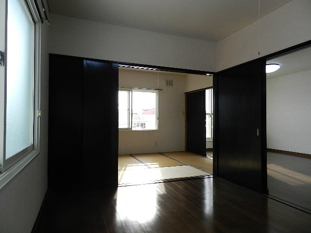 バルビゾンの内装