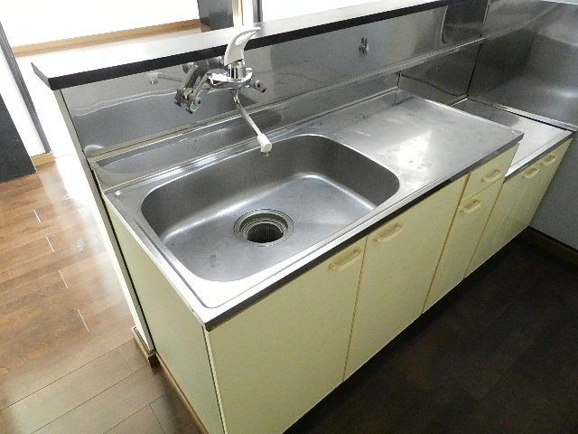 バルビゾンのキッチン