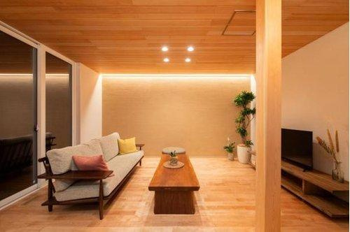 半田市山代町2丁目　全1棟の居間・リビング|LDK☆