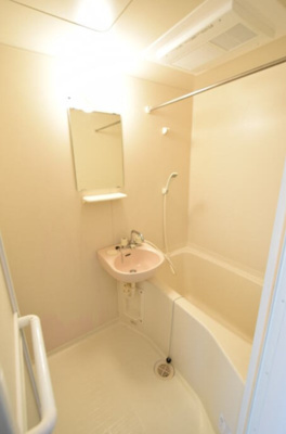 【浴室】 | アメニティ大美野A | ※イメージ　同物件別号室の写真