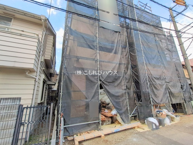 第1上尾市谷津　新築一戸建て　A