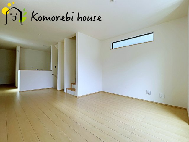 第1上尾市谷津　新築一戸建て　Aの居間・リビング|ゆったりとしたリビングです