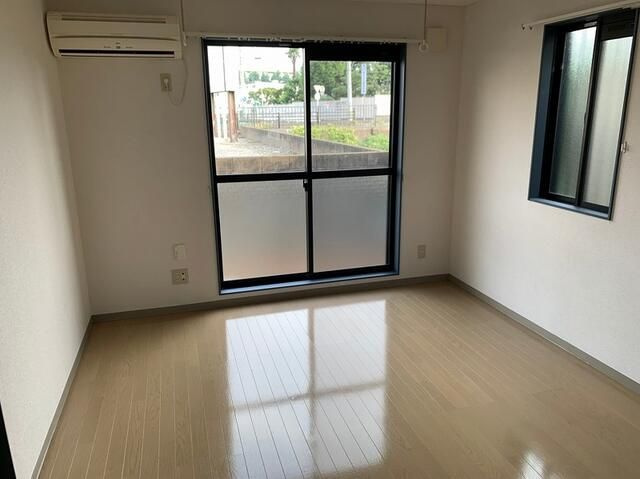 セレ南大塚の居間・リビング