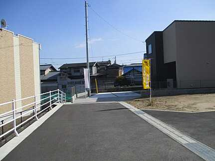 廿日市市宮内の前面道路含む現地写真