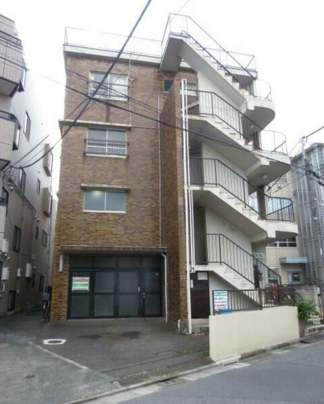 中野区弥生町２丁目の賃貸マンションの外観