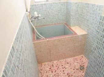 中野区弥生町２丁目の賃貸マンションの浴室